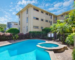 12-18 Ikkina Rd, Burleigh Heads QLD 4220
