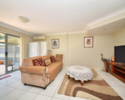 5 191 Greenacre Drive, Arundal SOLD $485000