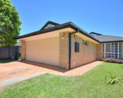 71 Oakdale Street Nerang  Sold $775000