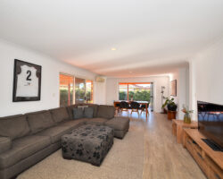 10 Sparrow Place Burleigh waters SOLD $1225000