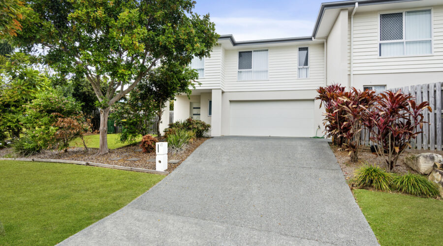 1/2 Beacon Crt Elanora #rentme